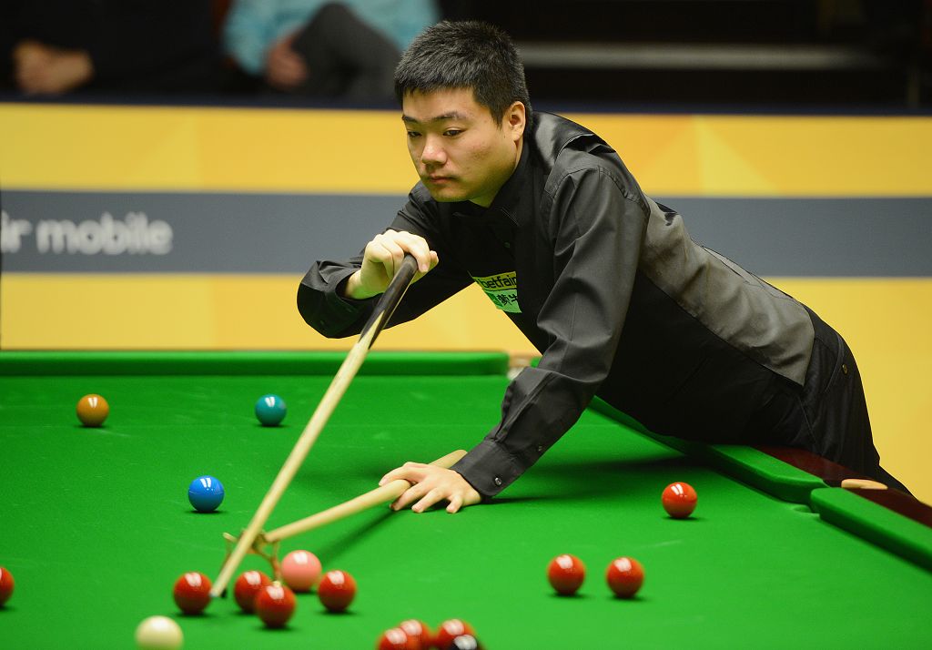 科林斯球衣 科林斯球衣